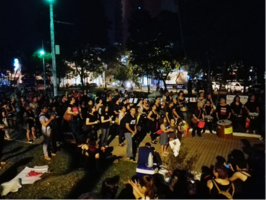 Marcha 19/10/2016 #NiUnaMenos — Panteón de los Héroes, Asunción, Paraguay