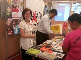 Stand de ONUSIDA en la Expo